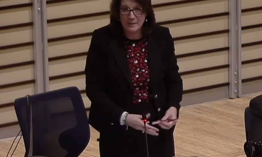 Où sont les femmes? Demande la conseillère Boisclair