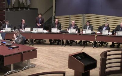 L’opposition explique la rareté de femmes sur les commissions