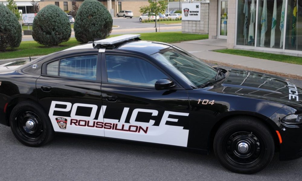 Durant la nuit de samedi, trois hommes se sont introduit dans le domicile d'un homme à Saint-Constant en Montérégie blessant le résident.