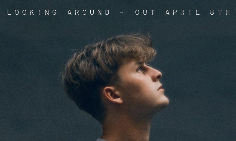 Le jeune homme de 23 ans a sorti un premier projet de six chansons intitulé Looking Around le 8 avril dernier. Photo; Facebook PELCH