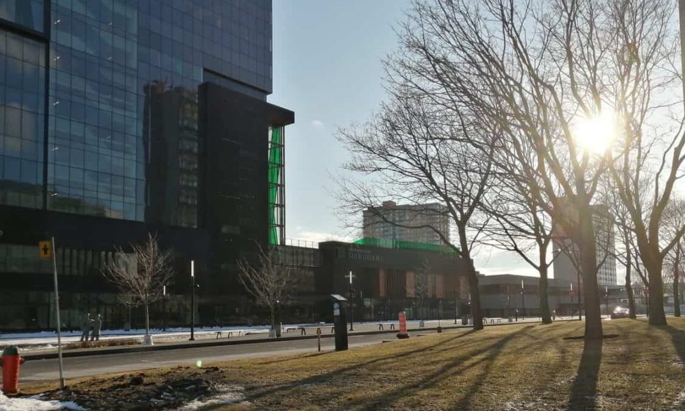 place Charles-Lemoyne