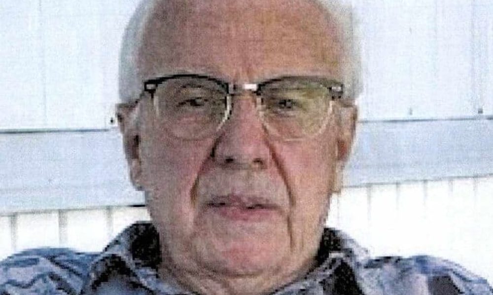 Une homme âgé recherché