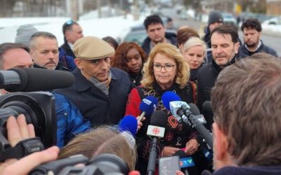 Suzanne Roy est avec les familles des victimes du drame de Laval