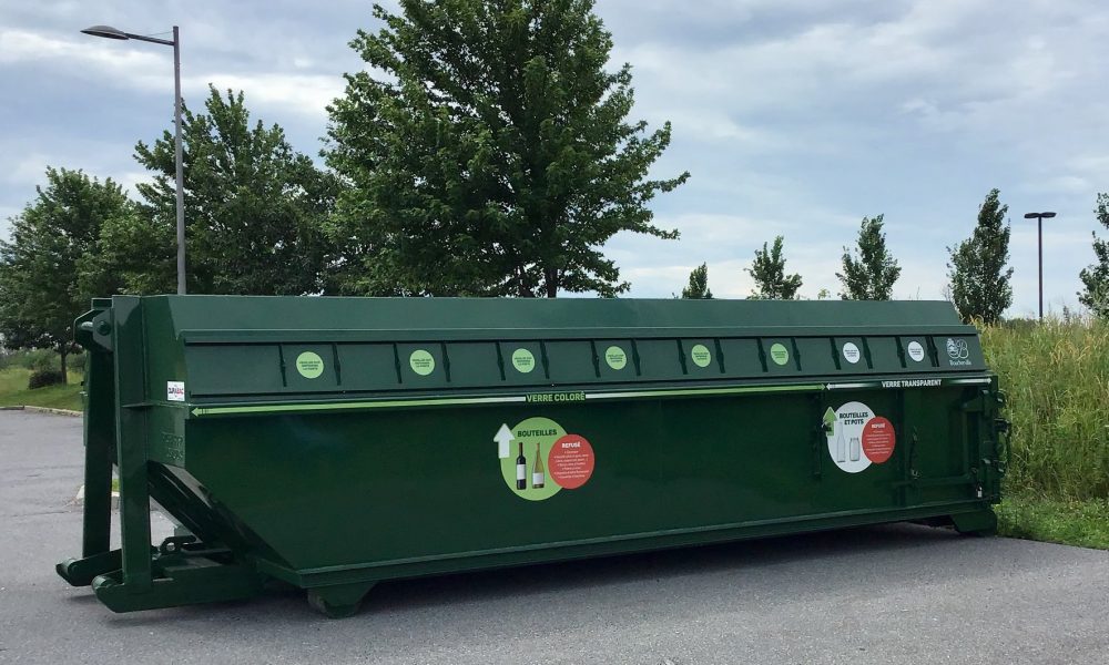 Source: Conteneur de verre à Boucherville