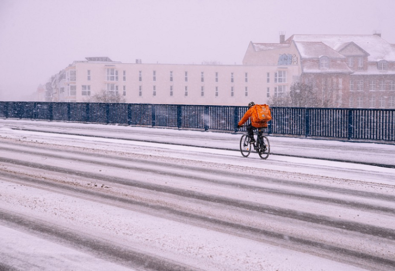 À terme, le Réseau blanc compte rendre accessible plus de 116 km de pistes cyclables, été comme hiver. Photo: Pixabay