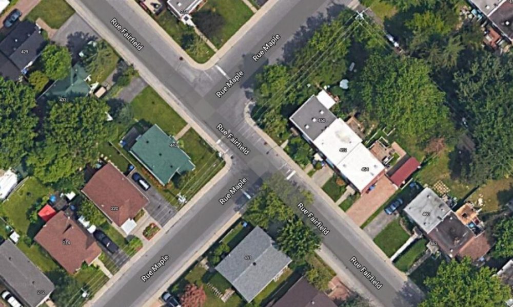 Greenfield Park : un arrêt dangereux aux coins des rues Maple et Fairfield