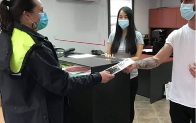 Les policiers de Longueuil rencontrent des citoyens de Lemoyne.