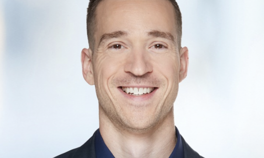 La candidat libéral dans La Pinière poursuit ses services médicaux