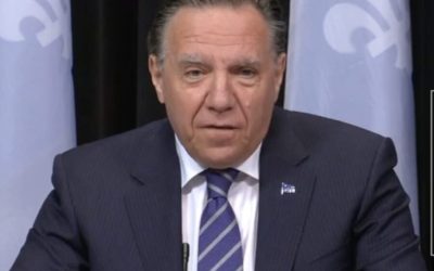 François Legault en conférence de presse annonçant le déconfinement