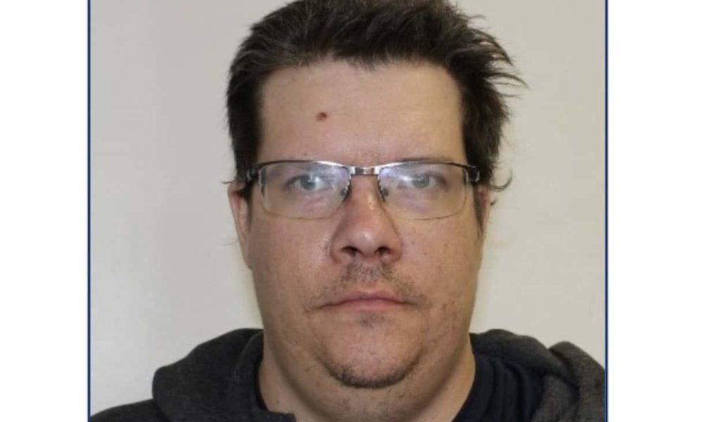 La police recherche de probables victimes de Simon Plante