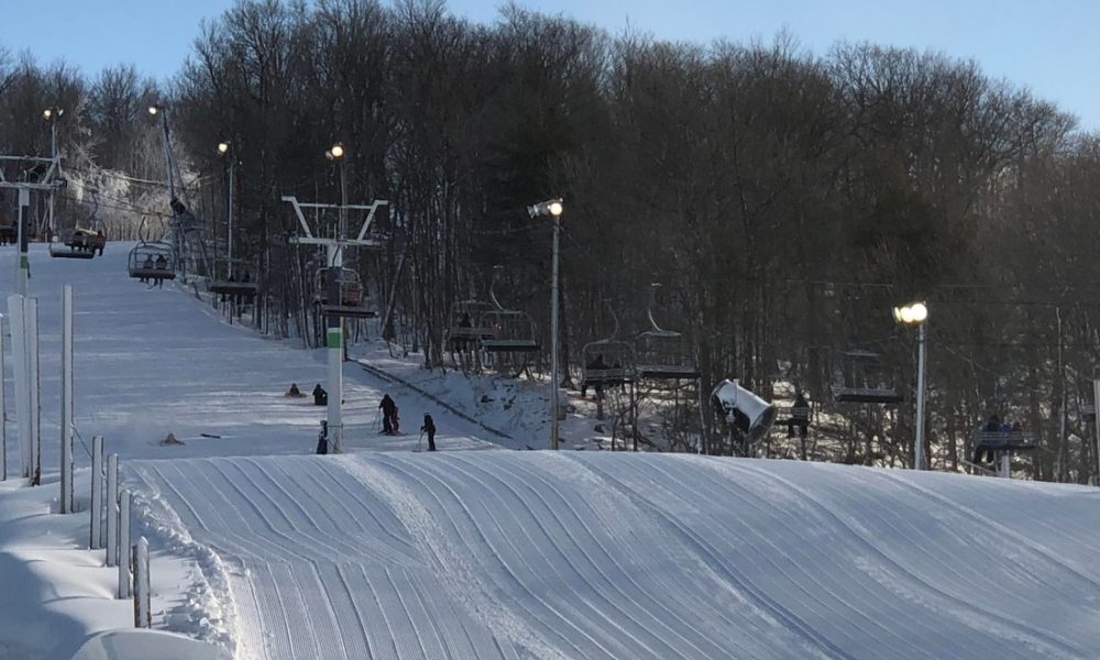Les stations de ski restent ouvertes avec des mesures précises