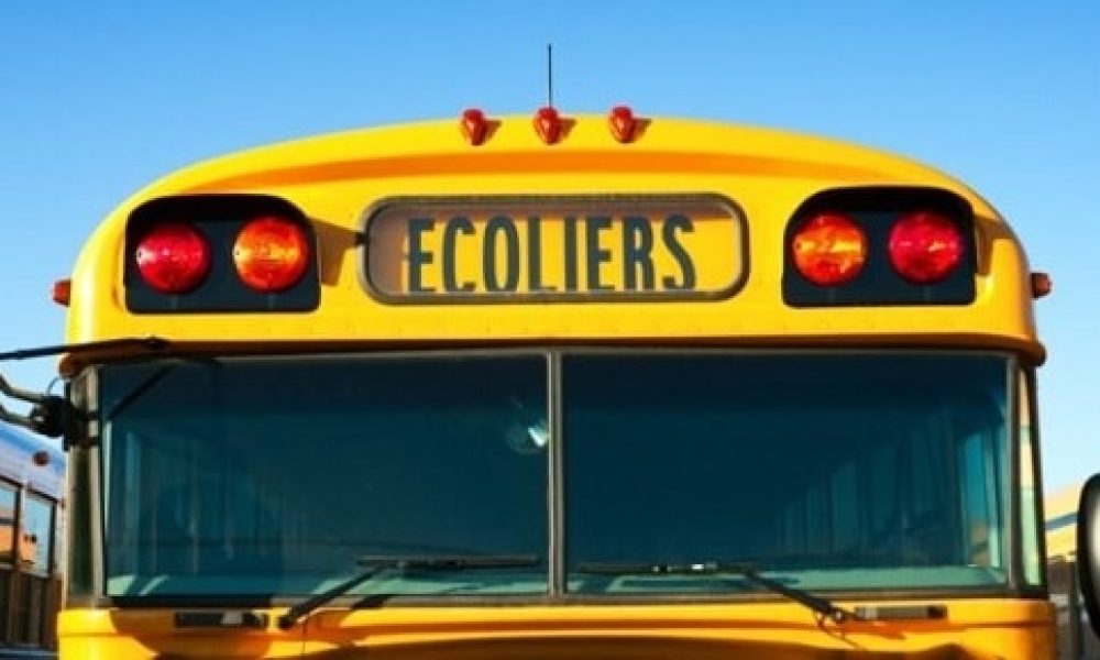 Autobus scolaire vu de face
