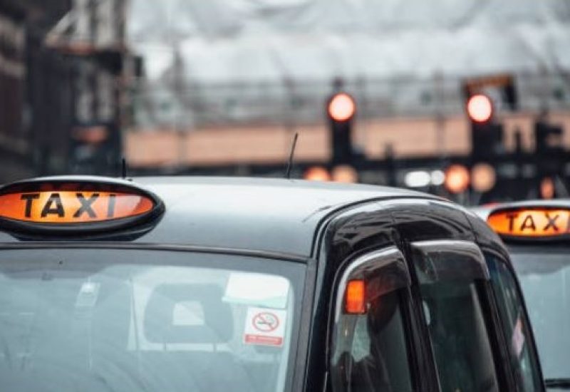 Revenu Québec impose une facture pour les taxis