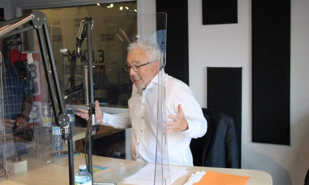 Le député de Longueuil-Saint-Hubert, Denis Trudel, de passage dans nos studios. Photo: Archives