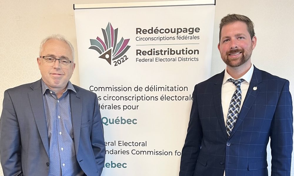 Les députés de Longueuil-Saint-Hubert et Pierre-Boucher-Les Patriotes-Verchères, Denis Trudel (à gauche) et Xavier Barsalou-Duval (à droite.
Photo: Courtoisie