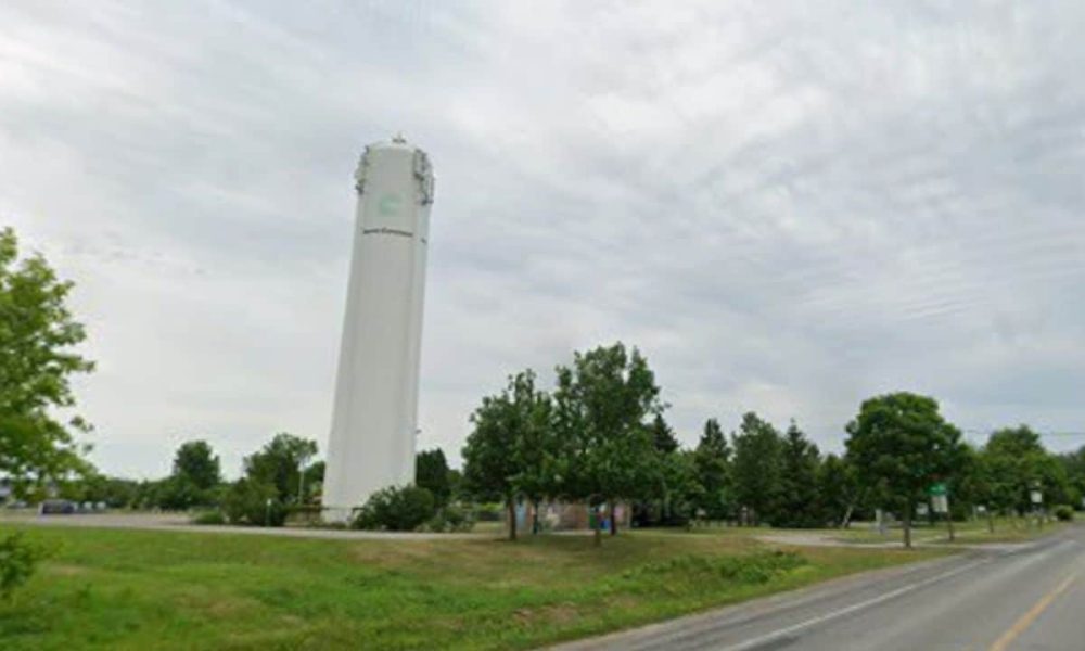 Saint-Constant,château,eau,attrait,touristique,efforts,initiative,investissement,gouvernement,ville,somme,structure,projet,stationnement,conception