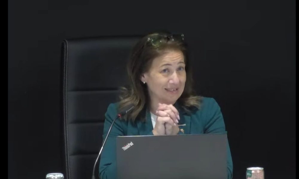 rencontre,élus,Brossard,Montérégie,centre,tournée,but,lucratif,création,vie,actifs,animatrice,qualité,série,défis,partage,discussion,présidente,mairesse