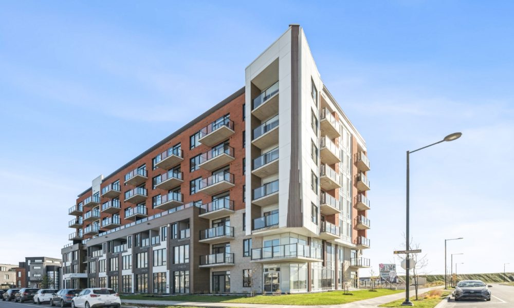 logements,gare,train,Candiac,banlieue,majeur,projet,complexe,locatif,direction,entreprise,place,rôle,appartements,routiers,axes,golfeur,jouer,immeuble