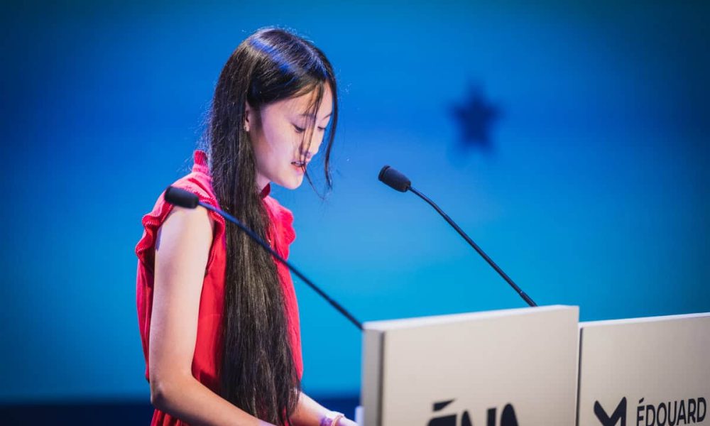 La diplômée en Sciences de la nature, Julia Lam qui a reçu la Médaille de la Gouverneure générale - Gracieuseté