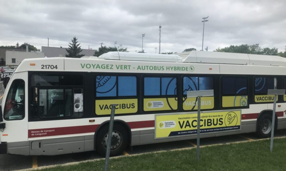 Le Vaccibus, une tentative de vaccination pour attirer les 18-30 ans