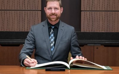 Cérémonie d'assermentation de Xavier Barsalou-Duval. Photo: Courtoisie