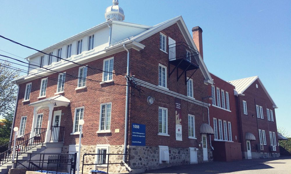 accueil-du-rivage-batisse2015