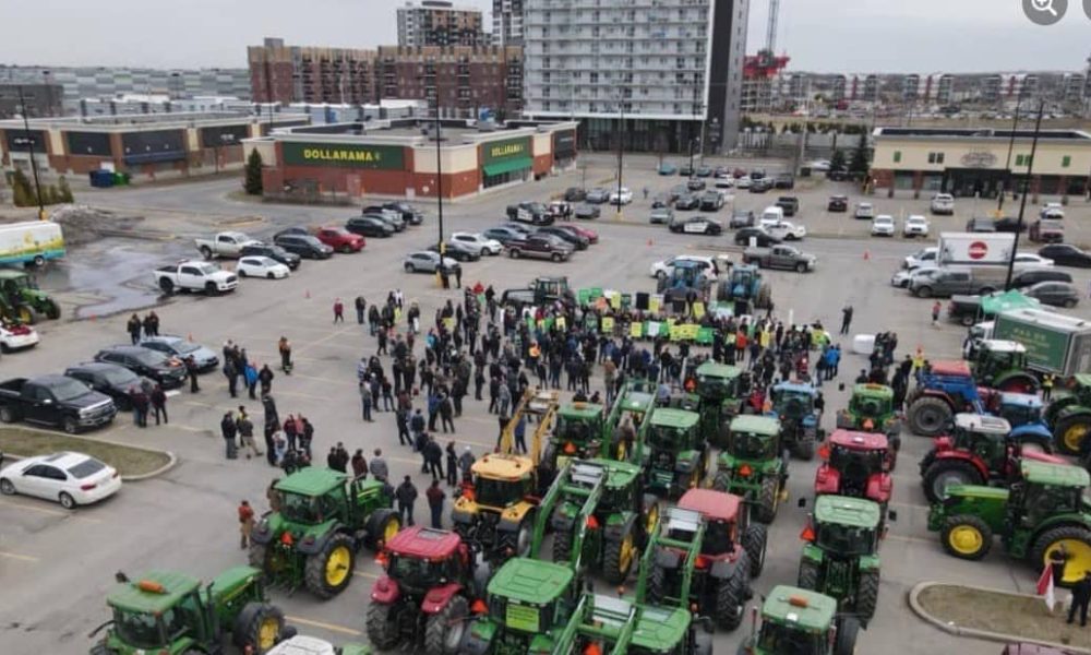 Québec et l’UPA signent un accord pour de l’aide