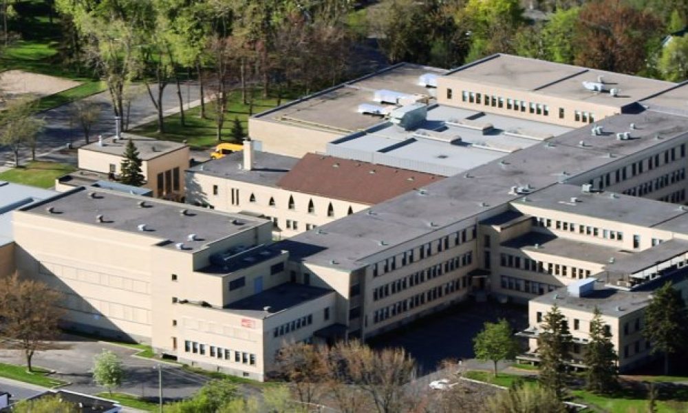 Source: Collège Durocher Saint-Lambert