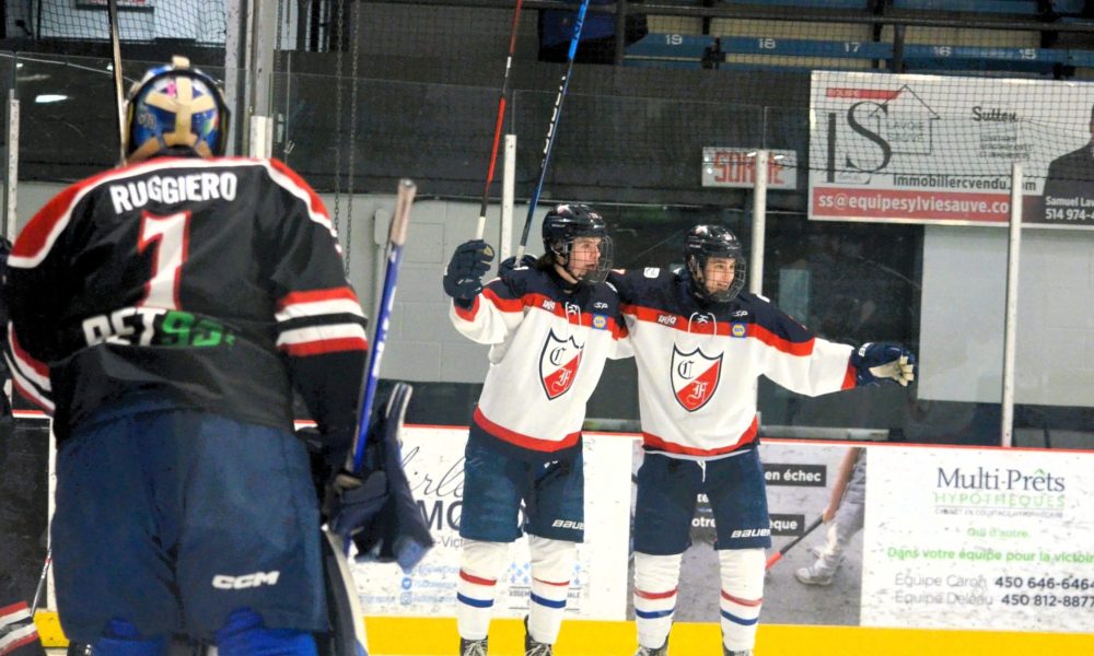 Le Collège Français double son avance en séries éliminatoires