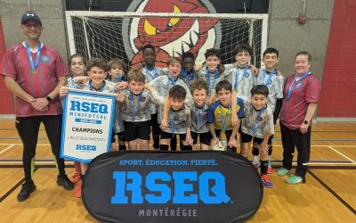 Rive-Sud,tournoi,RSEQ,festival,saison,badminton,occasions,jeunes,dépasser,or,médaille,élèves,athlètes,écoles,honneurs,moustiques,féminin,catégorie,podium