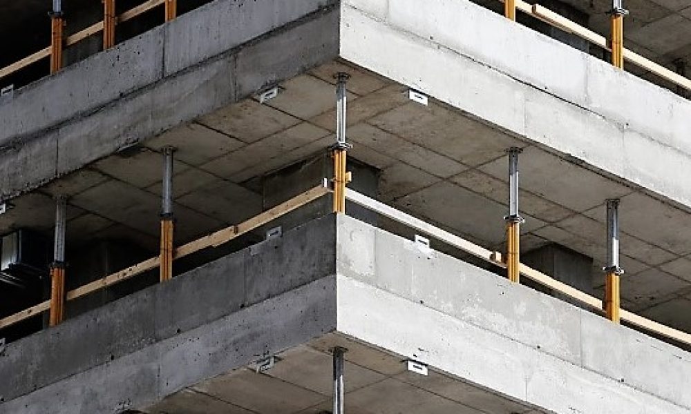 Permis de construction suspendus jusqu’en 2022 à Longueuil