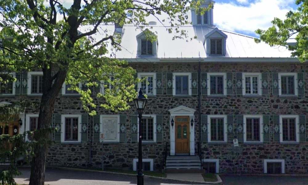 Les bâtiments religieux ne seront occupés par des organismes qu'en 2023