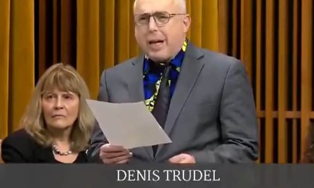 Le Bloc Québécois dénonce le support de l’anglicisation au Québec