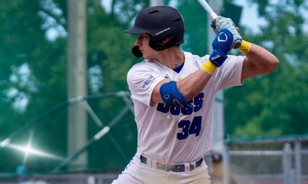 Longueuil franchit une autre étape dans les séries de baseball