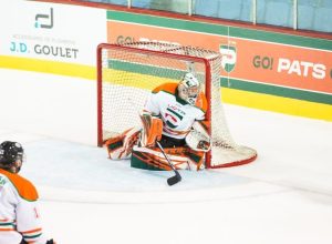 Tristan Côté-Cazenave obtient un essai dans la ligue américaine de hockey
