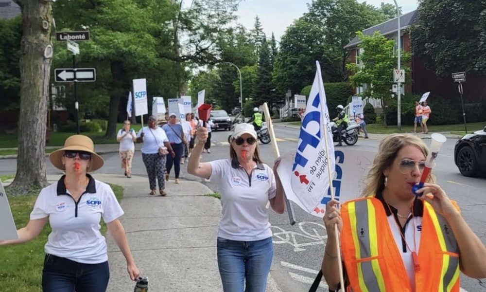 Grève des cols blancs de l’OHL à Longueuil