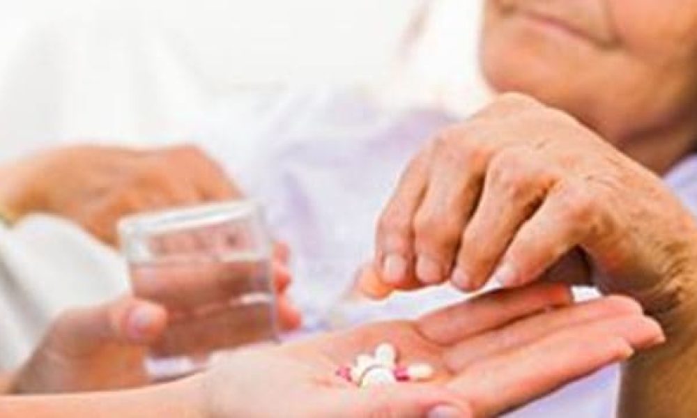 i53238-les-medicaments-chez-la-femme-enceinte-l-enfant-et-le-senior