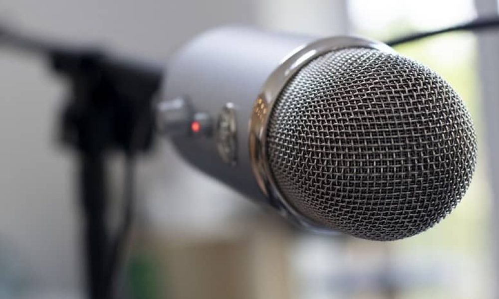 Les gouvernements prépareraient une aide aux médias