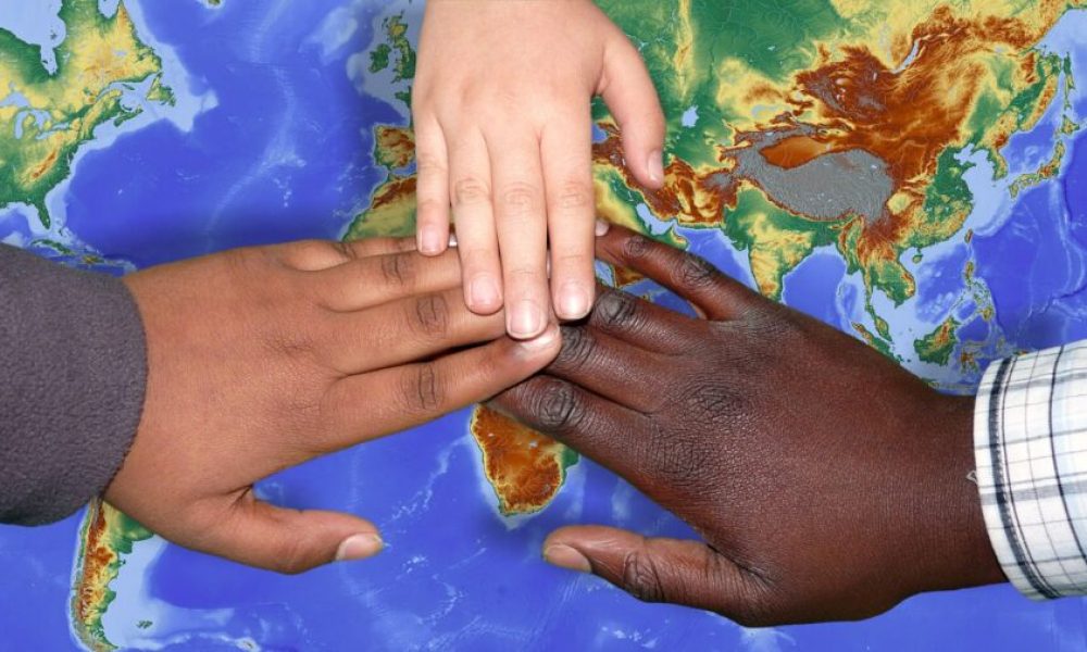 Ce projet pilote vise à offrir des services d’accompagnement aux personnes immigrantes et aux organisations disposées à leur offrir un emploi. Photo: Pixabay