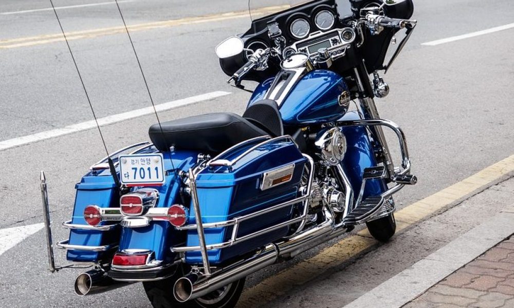 motorcycles-514171_960_720