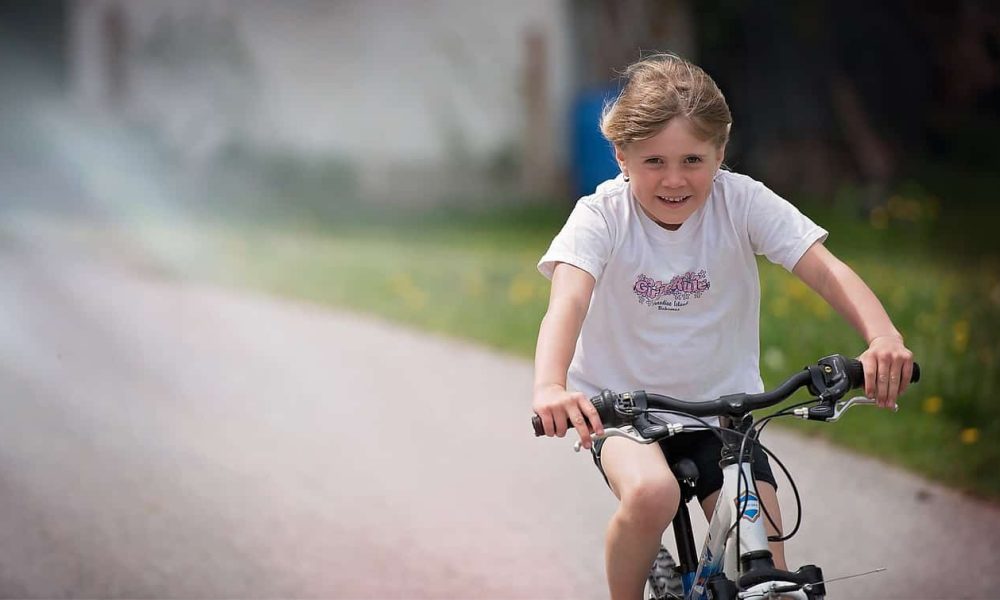 Il y aurait quotidiennement plus de 350 élèves marcheurs et 80 à vélo en direction de l’école George-Étienne-Cartier. Photo`Pixabay