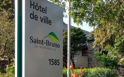 Facade de l'hôtel de ville de Saint-Bruno