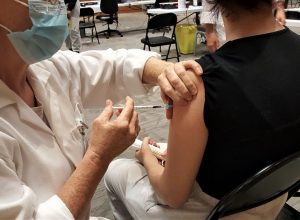 Le personnel des établissements de santé est vacciné à 86,5% pour la Montérégie-Est. Photo : Archives