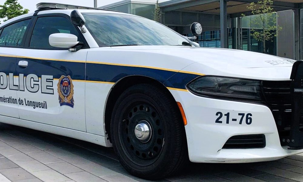 Les deux victimes de la violente collision survenue dans la nuit de lundi à mardi à Longueuil ont succombé à leurs blessures.