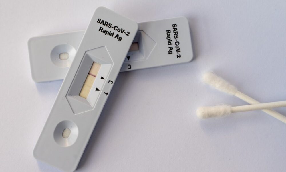 COVID-19 : La CCIRS distribue des tests rapides