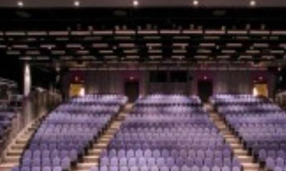 Théâtre de la Ville : des candidats à la mairie de Longueuil réagissent