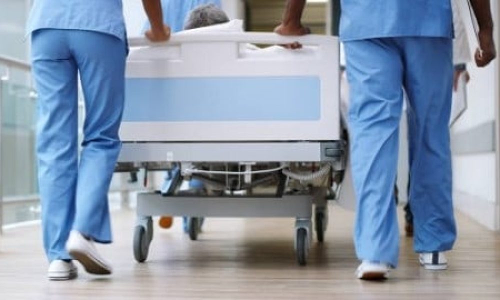 La population doit éviter d’aller aux urgences de certains hôpitaux